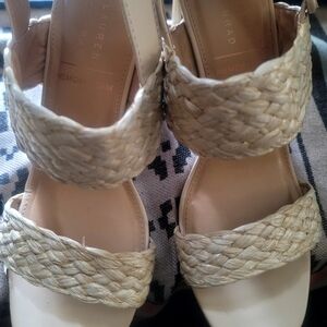 LC Lauren Conrad Women's Cream and Tan Sandals